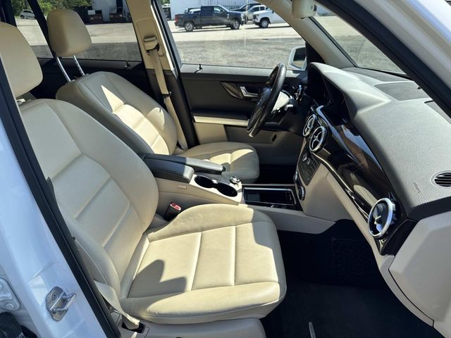 2015 Mercedes-Benz GLK - Image 28