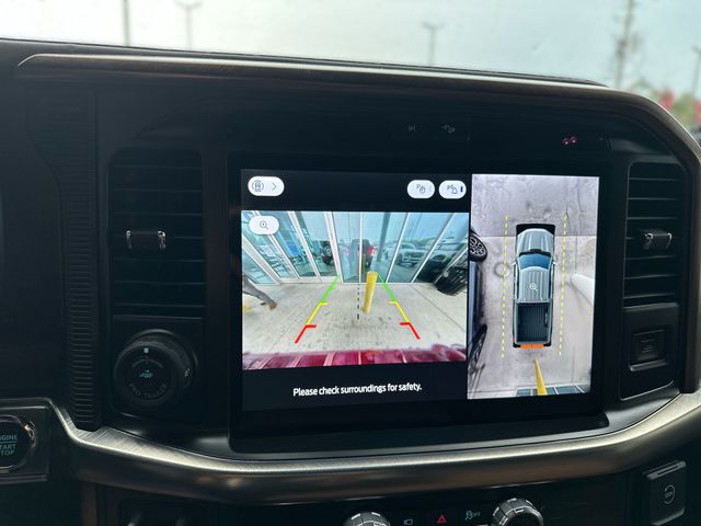 Used 2025  Ford King Ranch image 18