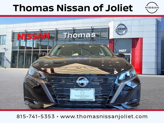 Super Black Clearcoat 2026 Nissan Altima Sedan Front-Wheel Drive Continuously Variable Transmission
