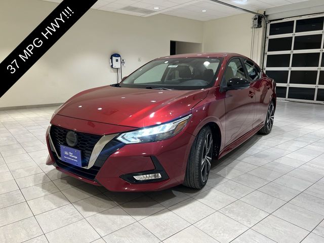 Red (Scarlet Ember Tintcoat) 2022 Nissan Sentra SR FWD Sedan Front-Wheel Drive Continuously Variable Transmission