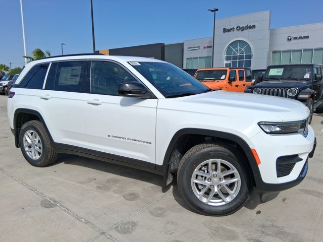 2026 Jeep Grand Cherokee Laredo X