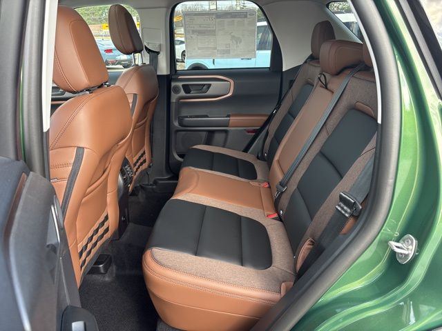 New 2025 Green Ford Outer Banks image 29