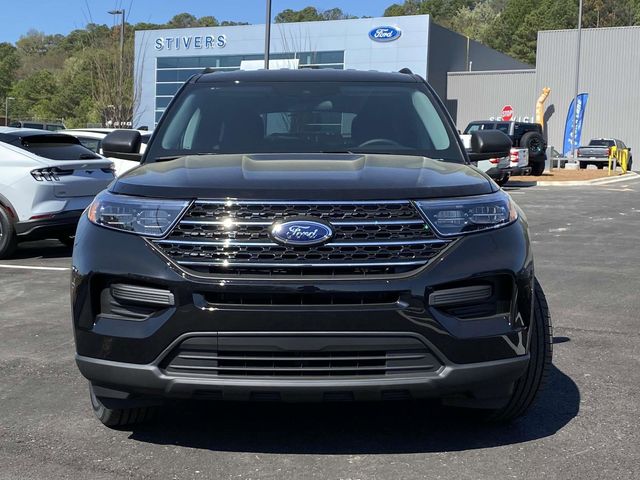 2024 Ford Explorer XLT 2