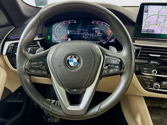 2021 BMW 5 Series 540i xDrive 11