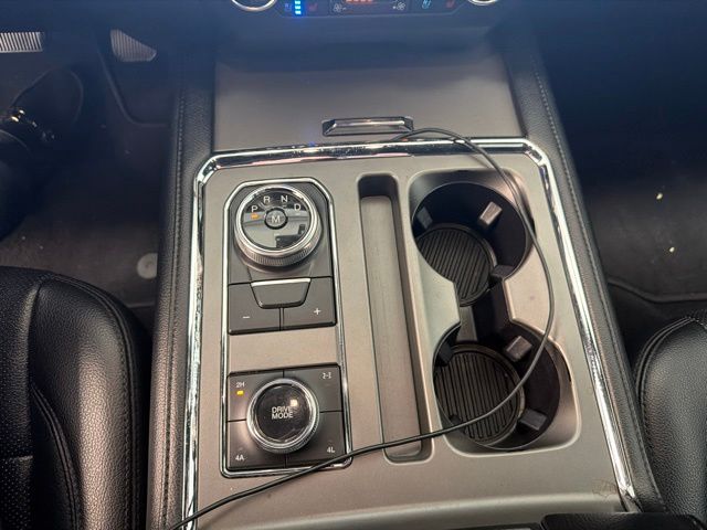 2019 Ford Expedition XLT Black at Ross Downing Chevrolet