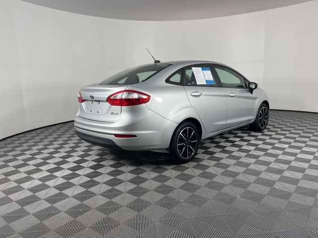 2019 Ford Fiesta SE 10