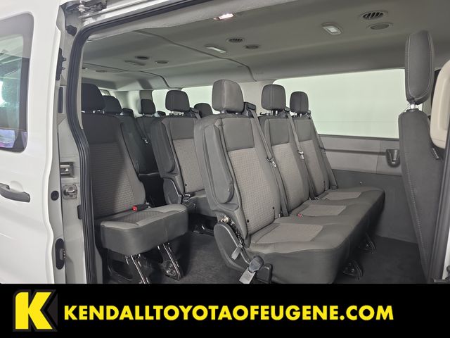 Used 2023 White Ford XLT image 25