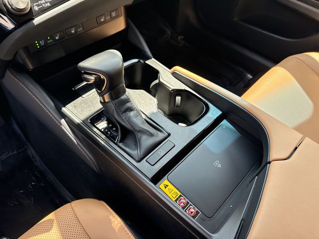Used 2024 Lexus ES Sedan
