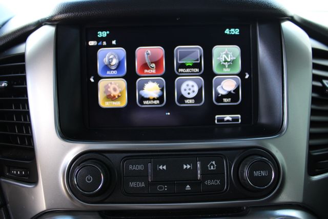 Used 2020 White Chevrolet Premier image 19