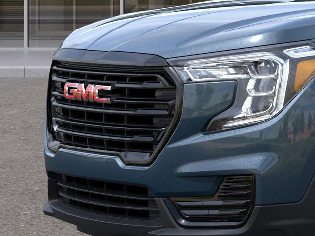 2024 GMC Terrain SLE 13