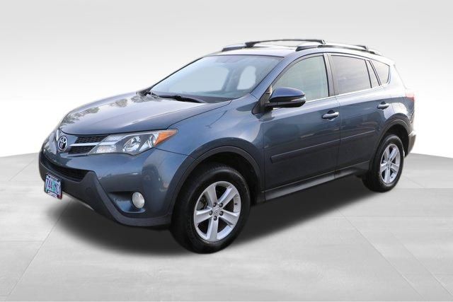 2014 Toyota RAV4 XLE 21