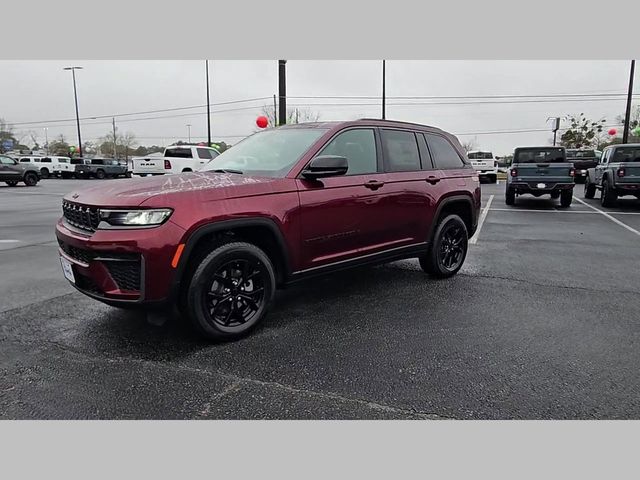 2026 Jeep Grand Cherokee Altitude 4x4