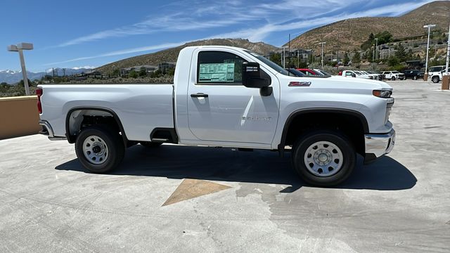 2024 Chevrolet Silverado 3500HD Work Truck 2