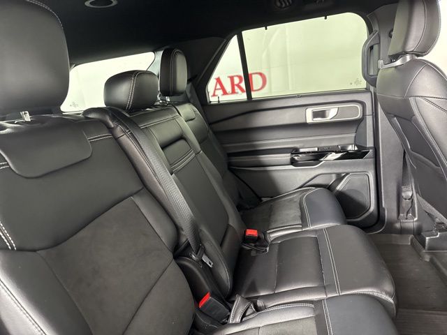 2022 Carbonized Gray Metallic Ford Explorer ST RWD SUV