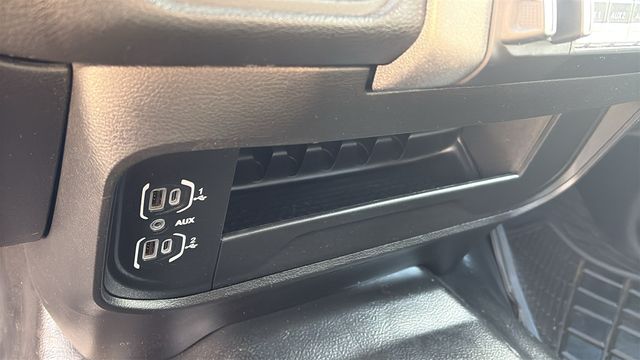 2022 RAM Ram 3500 Chassis Cab Tradesman - Photo 15