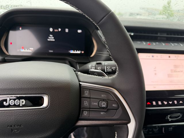 new 2026 Jeep Grand Cherokee car, priced at $48,505