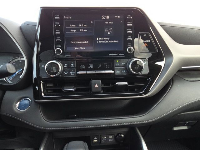 Used 2022 Toyota Highlander Hybrid SUV