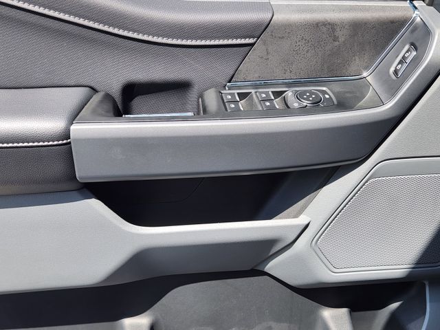 2024 Iconic Silver Metallic Ford F-150 XLT RWD Truck