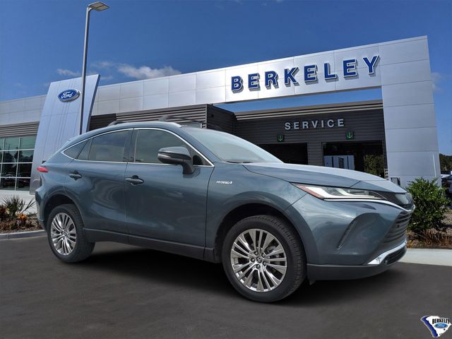 Coastal Gray Metallic 2021 Toyota Venza XLE AWD SUV / Crossover All-Wheel Drive Continuously Variable Transmission