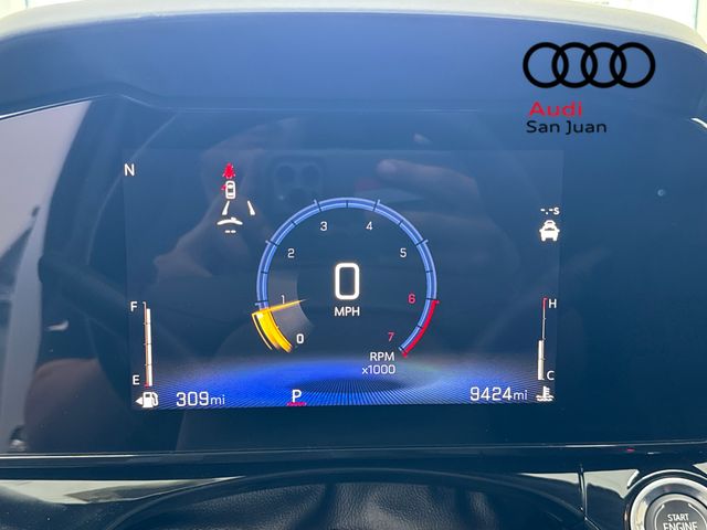 Used 2025 White Chevrolet 2RS image 27