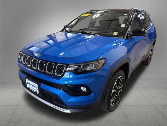 2023 Jeep Compass Limited 4X4's photo