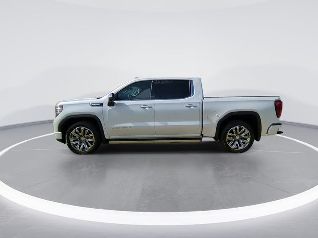 Used 2024 White GMC Denali image 5