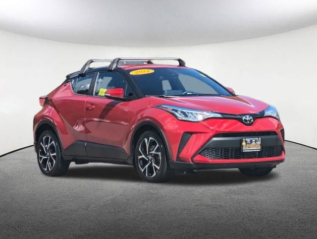 2021 Toyota C-HR XLE 2