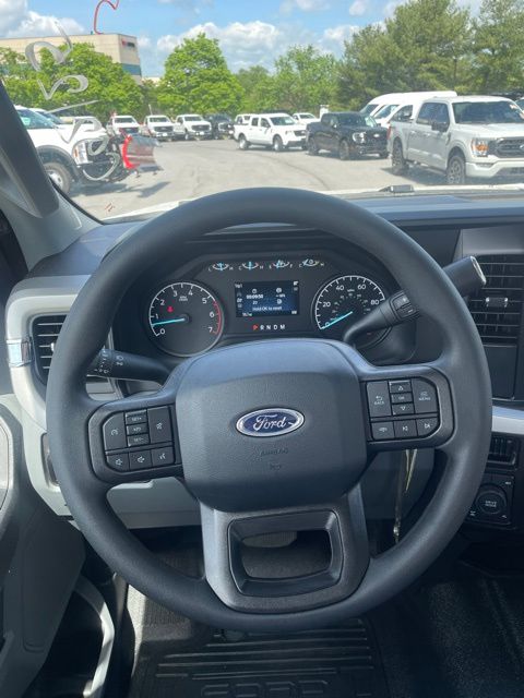 2025 Ford F-250 Super Duty XL