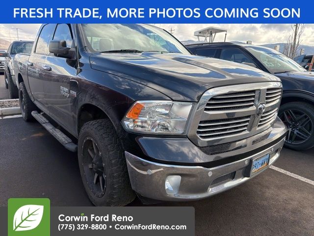 2015 RAM 1500 Lone Star Crew Cab 4WD