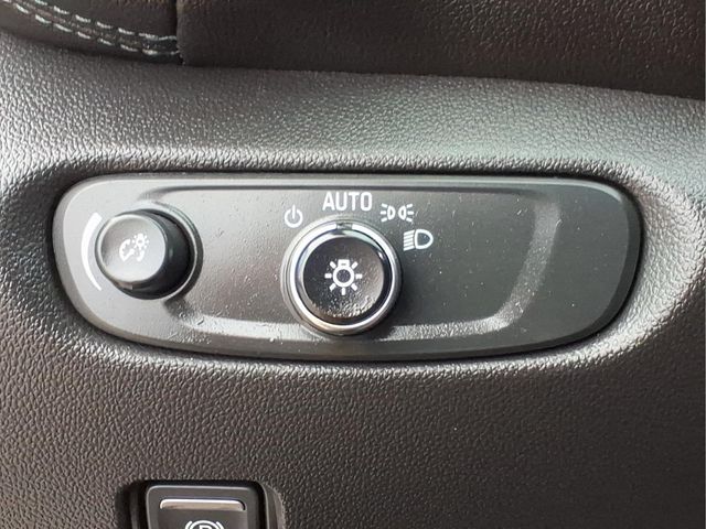 Used 2020 Chevrolet Blazer For Sale in Livonia, MI