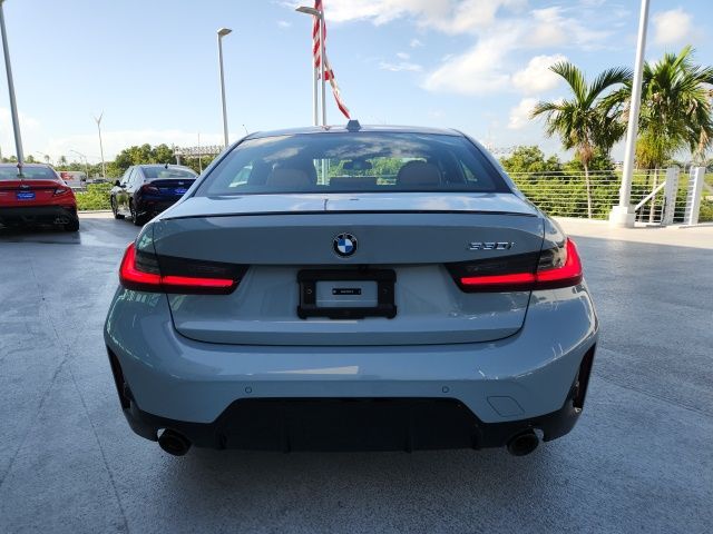 2024 BMW 3 Series 330i 13