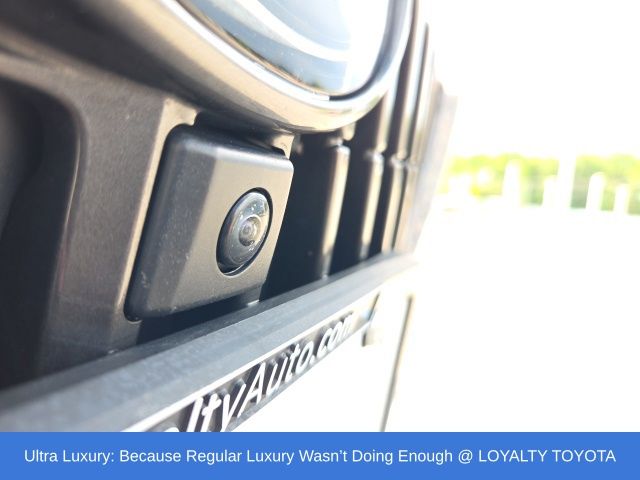 Used 2025 Lexus ES Sedan
