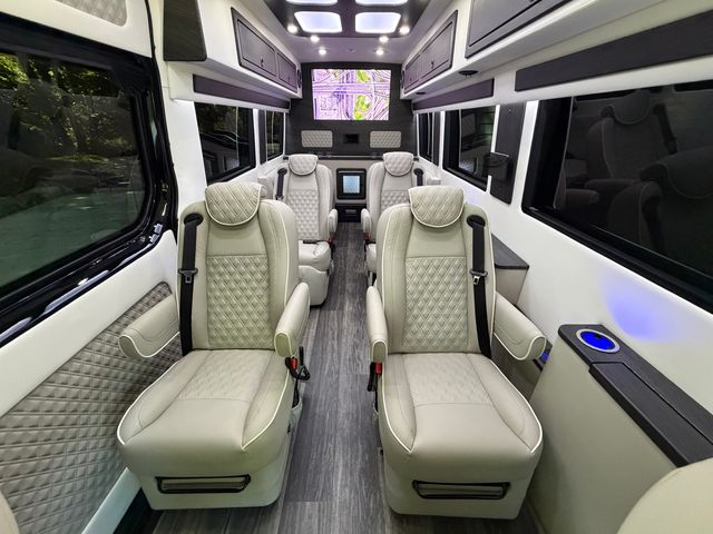 2025 Mercedes-Benz Sprinter 3500