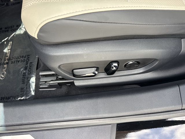 Used 2024 Lexus ES Sedan
