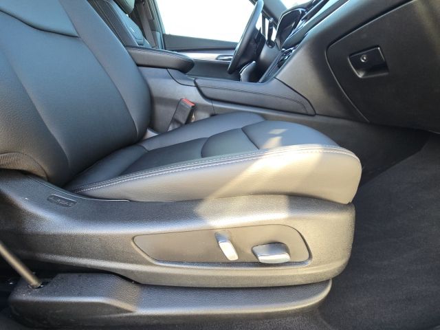 2024 Cadillac XT6 Luxury:C02525