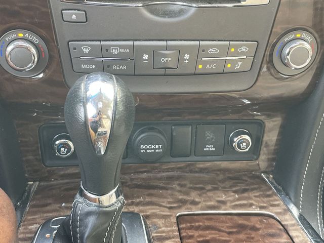 Used 2017 Brown Nissan Platinum image 19
