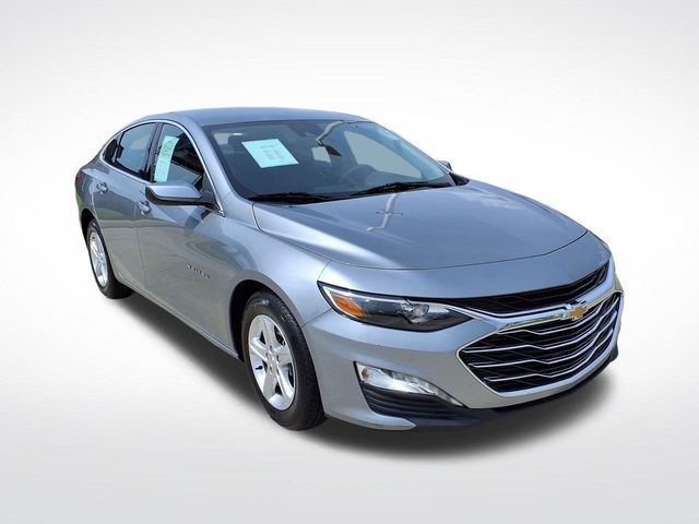 Sterling Gray Metallic 2024 Chevrolet Malibu Sedan Front-Wheel Drive Continuously Variable Transmission