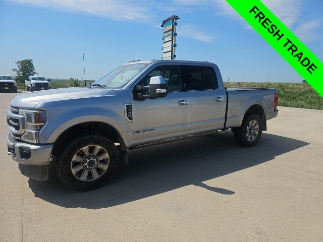  2022 Ford F-350 Super Duty Platinum Crew Cab 4WD   