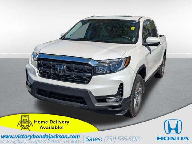 White 2025 Honda Ridgeline RTL AWD Pickup Truck All-Wheel Drive 9-Speed Automatic