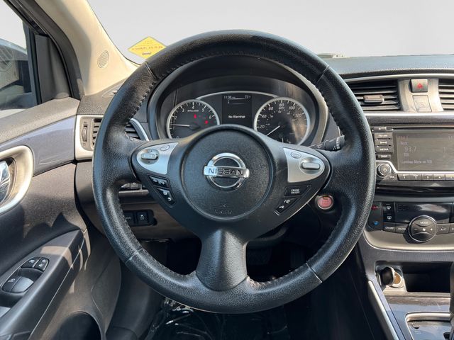 2018 Nissan Sentra SR - Super Black exterior view 13