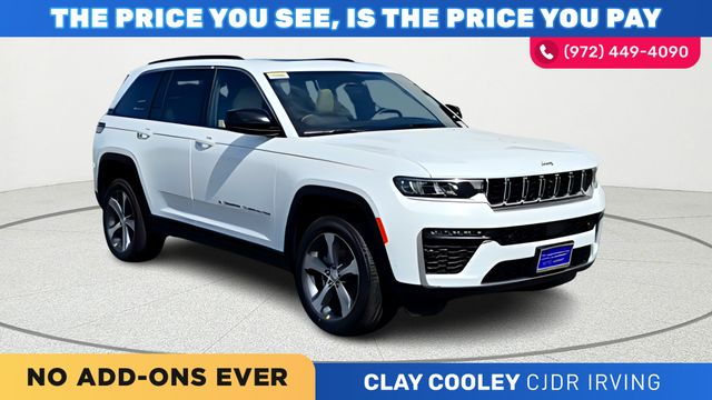 Bright White Clearcoat 2026 Jeep Grand Cherokee SUV / Crossover 4X2 8-Speed Automatic