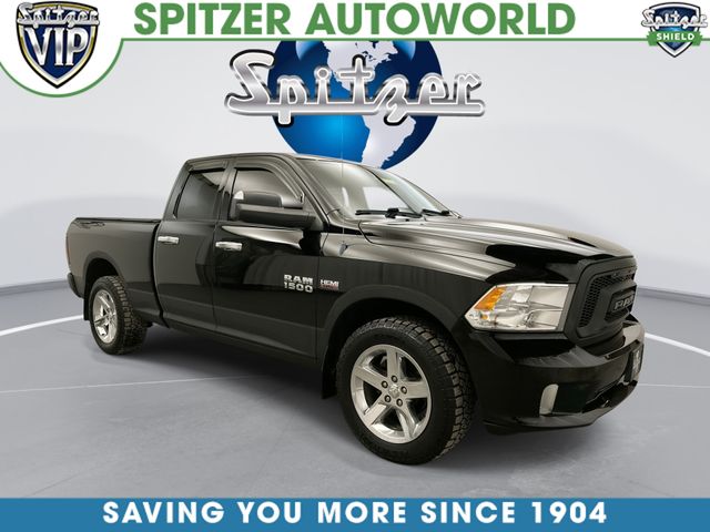 2014 RAM 1500 Express Quad Cab 4WD