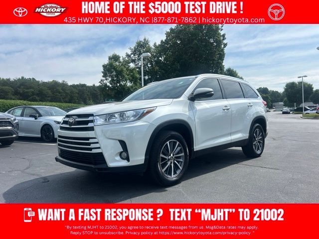 White (Blizzard Pearl) 2019 Toyota Highlander SUV / Crossover Front-Wheel Drive 8-Speed Automatic