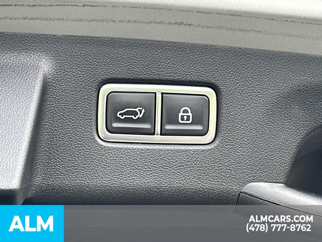Used 2022 Gray Kia EX image 22