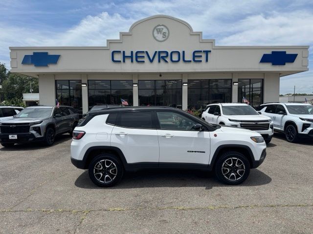 2025 Jeep Compass Trailhawk 4WD
