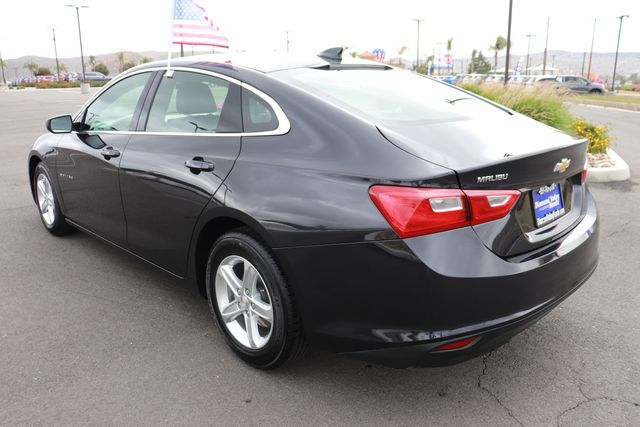 2023 Chevrolet Malibu LT photo