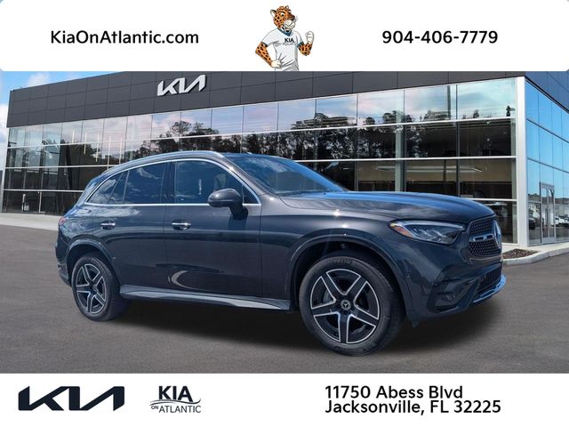 MANUFAKTUR Graphite Gray Magno 2025 Mercedes-Benz GLC SUV / Crossover All-Wheel Drive 9-Speed Automatic