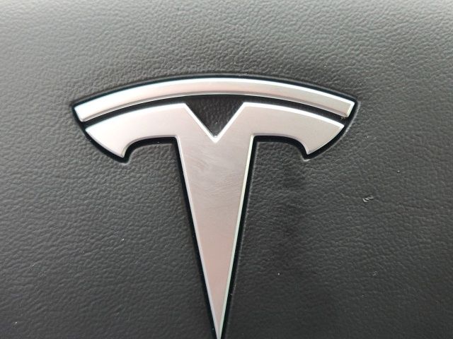 2021 Tesla Model 3 Long Range 39