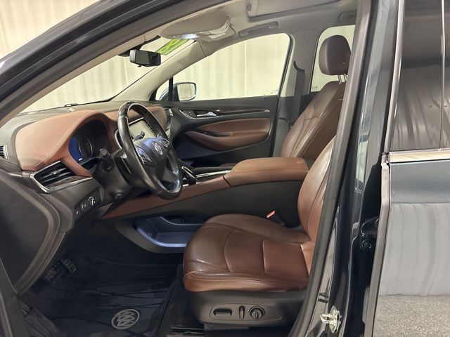 2018 Buick Enclave Avenir photo