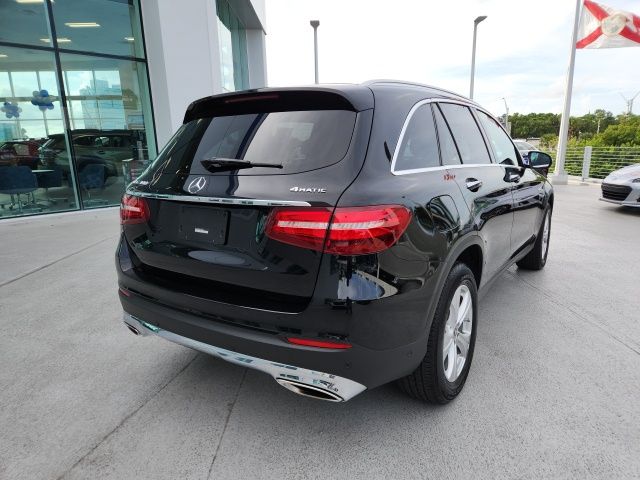 2018 Mercedes-Benz GLC GLC 300 12